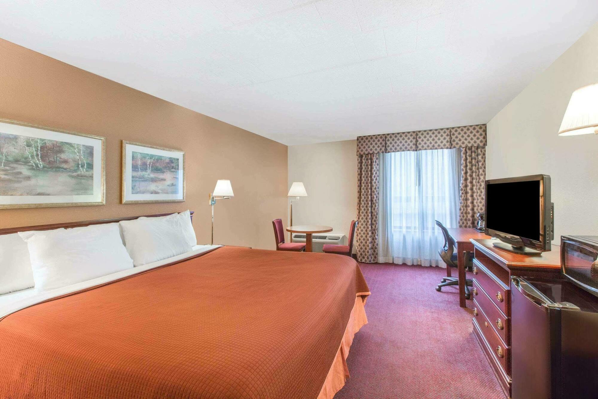 Hotel Howard Johnson By Wyndham Bartonsville/poconos Area 3*