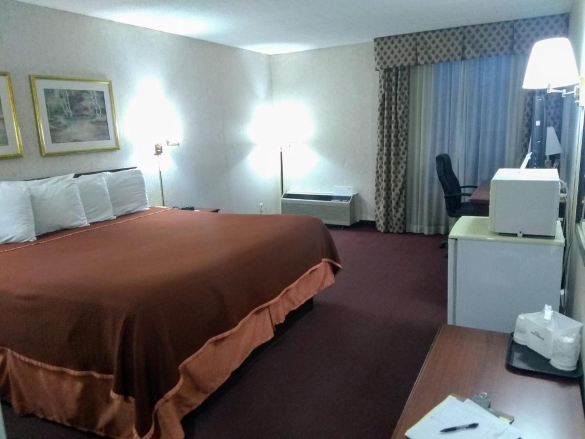 Howard Johnson By Wyndham Bartonsville/poconos Area Hotel Bartonsville