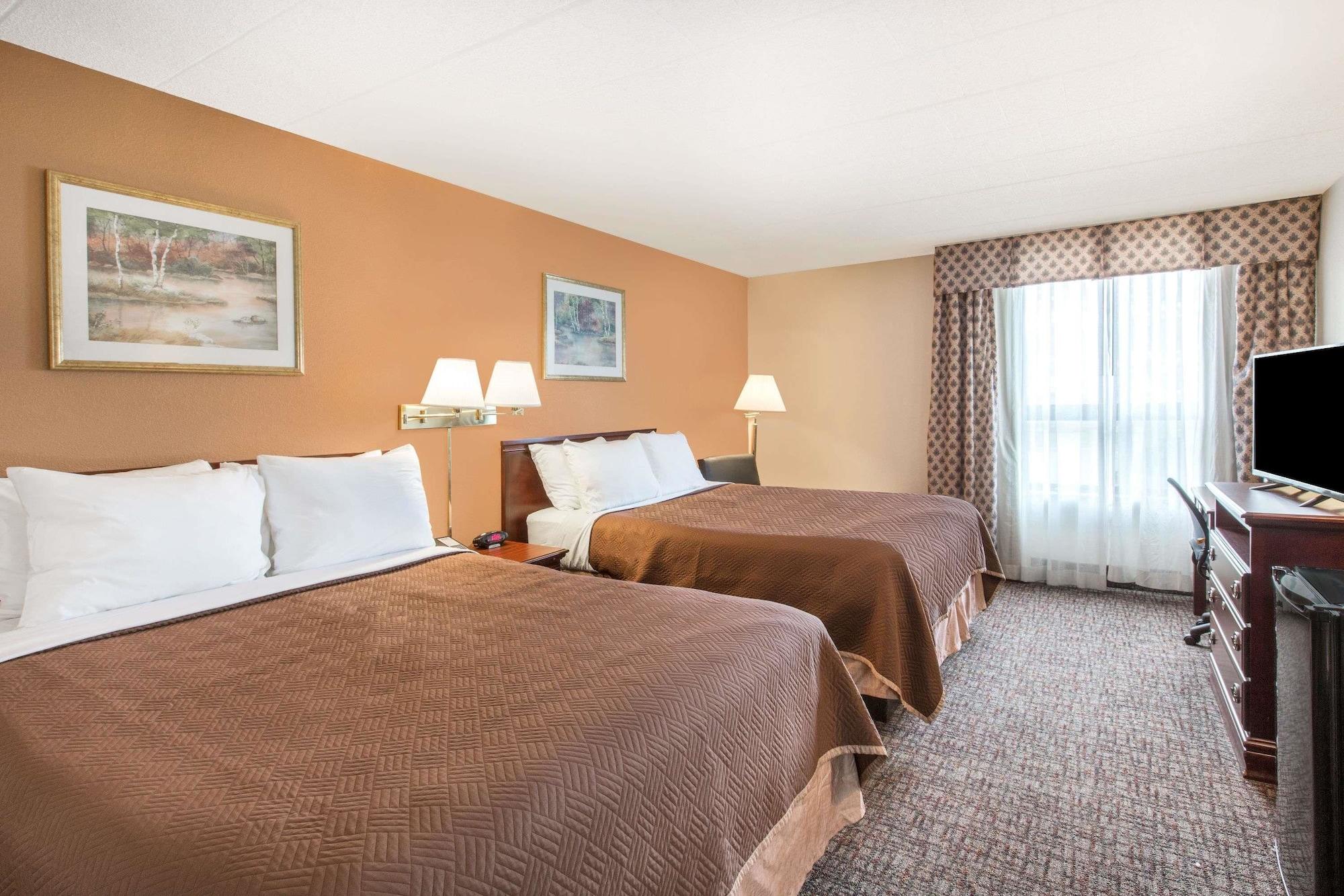 Hotel Howard Johnson By Wyndham Bartonsville/poconos Area 3*