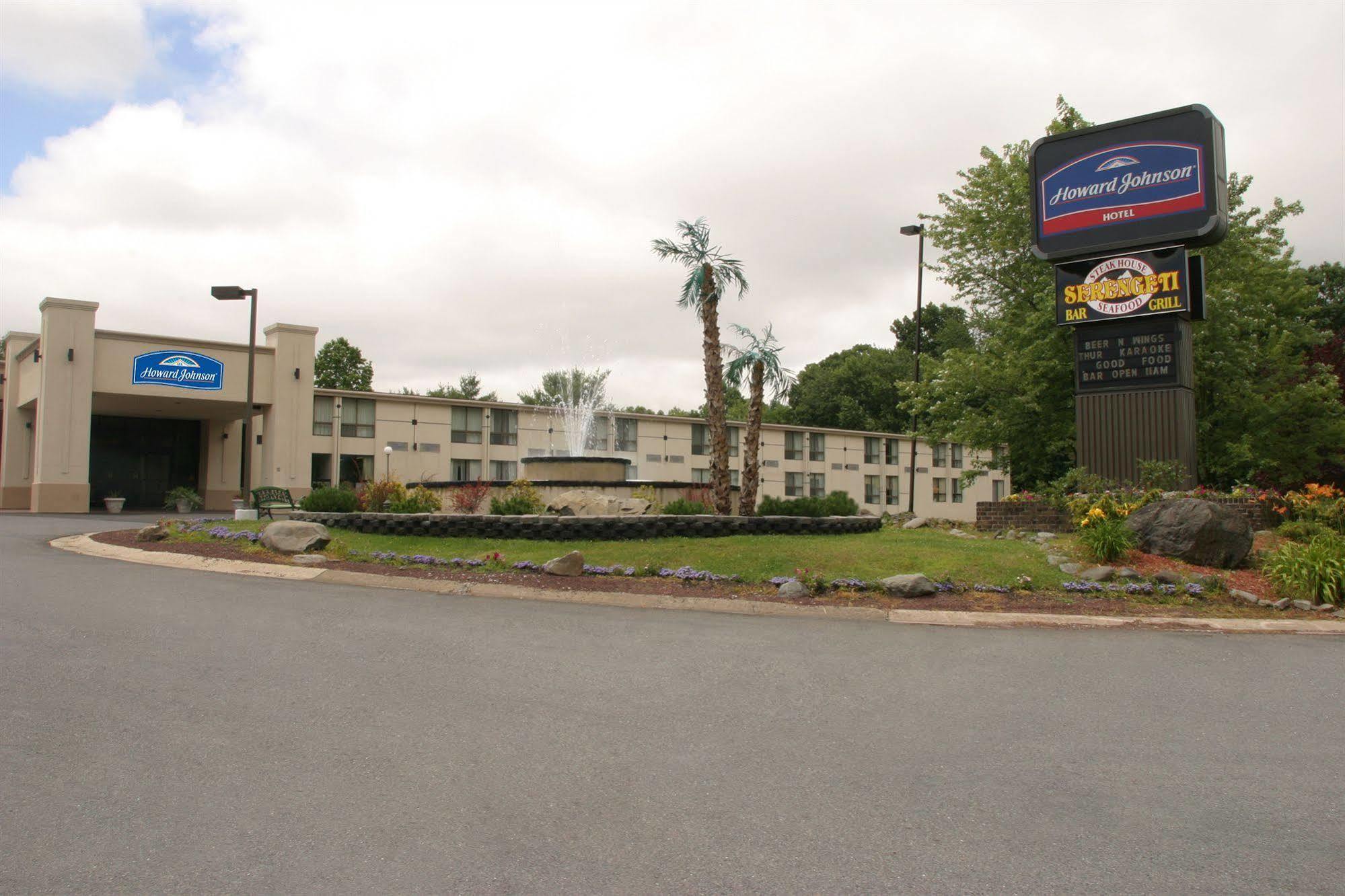 Hotel Howard Johnson By Wyndham Bartonsville/poconos Area
