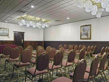 Hotel Howard Johnson By Wyndham Bartonsville/poconos Area